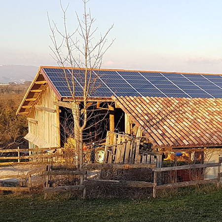 Dwatts, grappe de toitures solaires